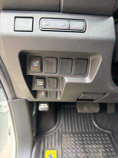 2026 Nissan Frontier Crew Cab SV 4x2
