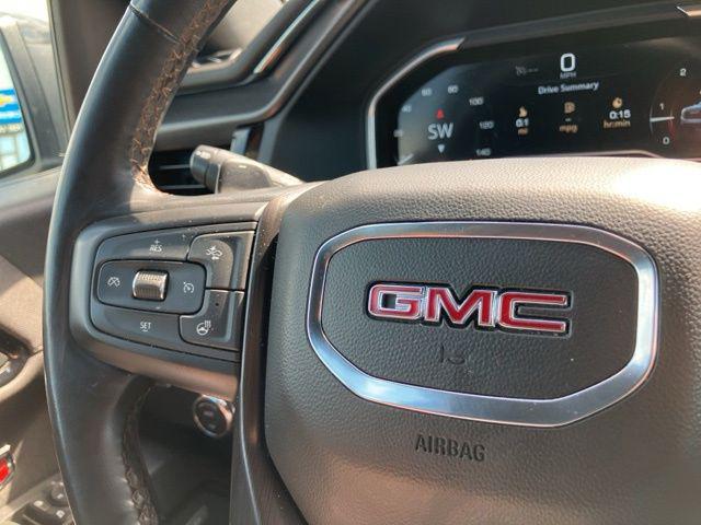 2023 GMC Sierra 1500 4WD Crew Cab Short Box AT4