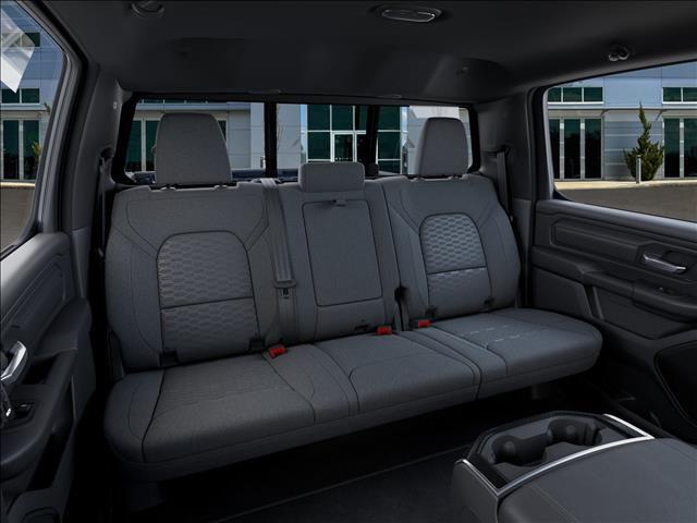 2026 Ram 1500 Express Crew Cab 4x4 5'7" Box