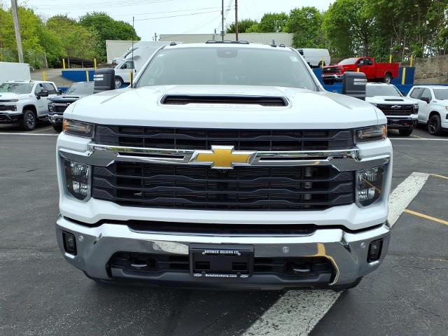 2026 Chevrolet Silverado 2500HD Crew Cab, Standard Bed, LT, 4WD