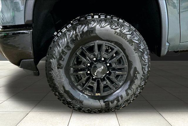 2026 Chevrolet Silverado 2500HD Crew Cab, Standard Bed, XR2, 4WD