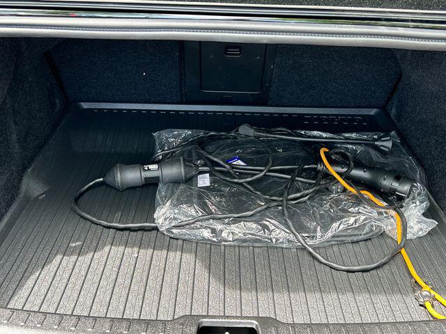 2023 Volvo S60 Recharge T8 Plus Dark Theme