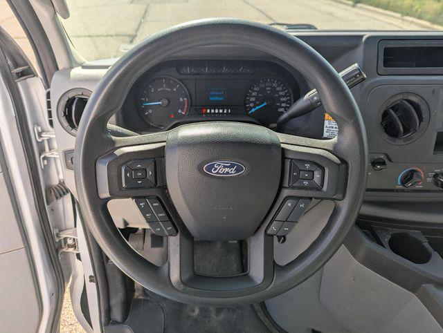2023 Ford E-450 Cutaway Base