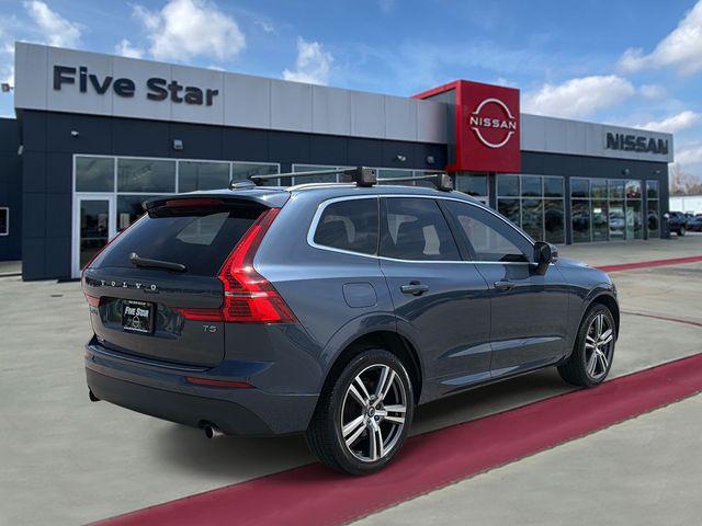 2021 Volvo XC60 T5 Momentum
