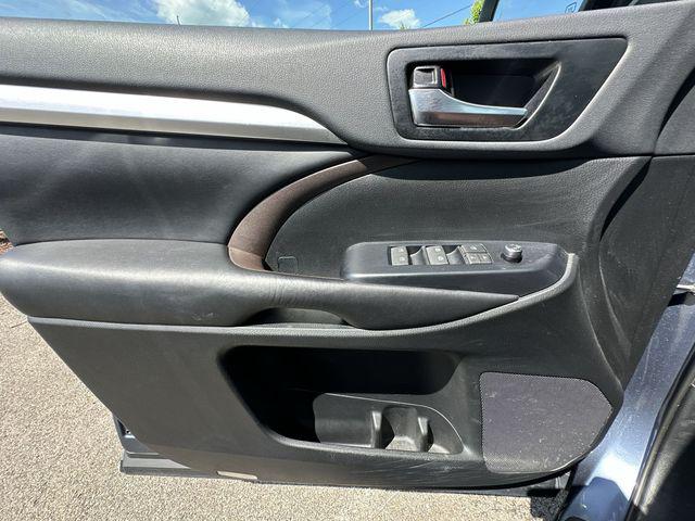 2019 Toyota Highlander Hybrid XLE