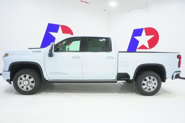 2026 Chevrolet Silverado 2500HD Crew Cab, Standard Bed, High Country, 4WD