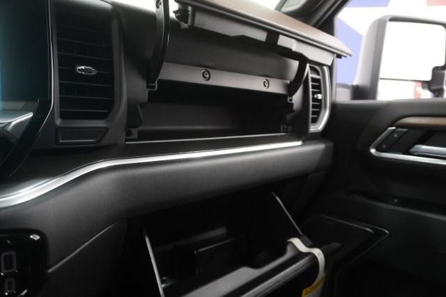 2026 Chevrolet Silverado 2500HD Crew Cab, Standard Bed, High Country, 4WD