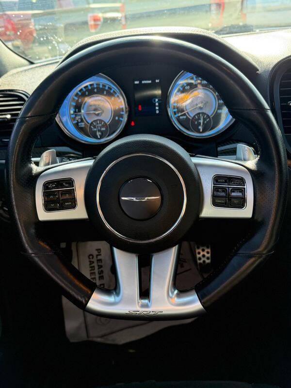 2012 Chrysler 300 SRT8