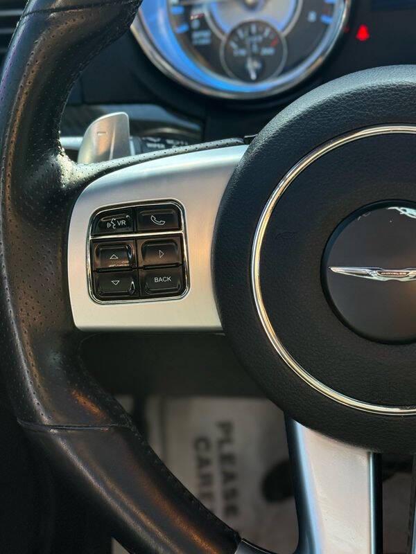 2012 Chrysler 300 SRT8