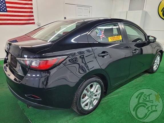 2017 Toyota Yaris iA Base 4dr Sedan 6A