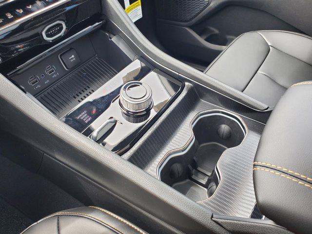 2026 Jeep Grand Cherokee 85th Anniversary Edition