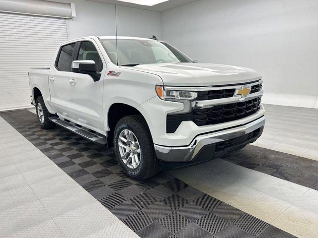 2026 Chevrolet Silverado 1500 4WD Crew Cab Standard Bed LT
