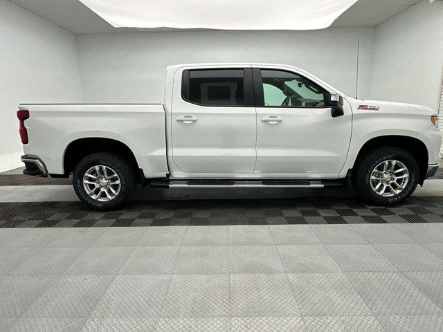 2026 Chevrolet Silverado 1500 4WD Crew Cab Standard Bed LT