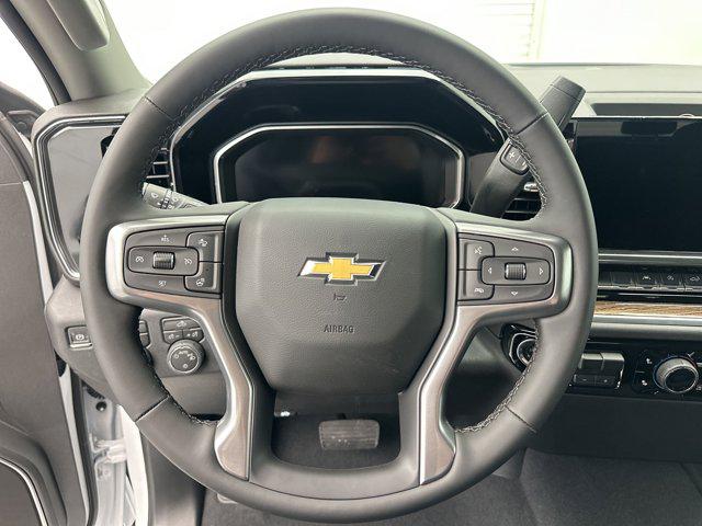 2026 Chevrolet Silverado 1500 4WD Crew Cab Standard Bed LT