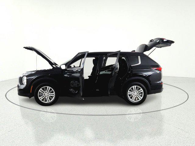 2024 Mitsubishi Outlander ES 2.5 S-AWC