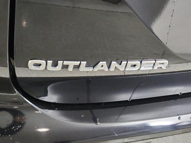 2024 Mitsubishi Outlander ES 2.5 S-AWC