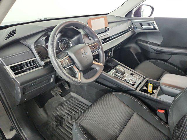 2024 Mitsubishi Outlander ES 2.5 S-AWC