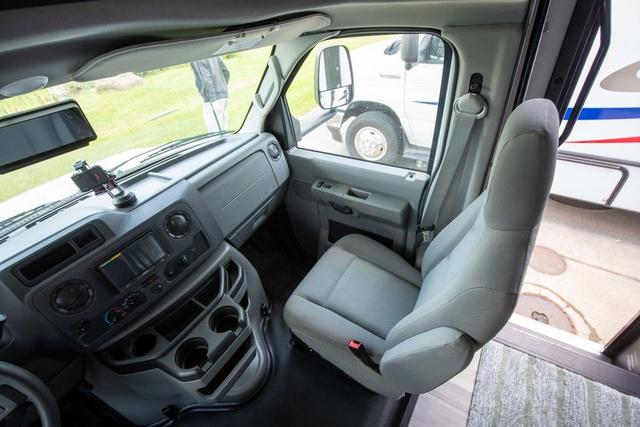 2023 Ford E-450 Cutaway Unknown