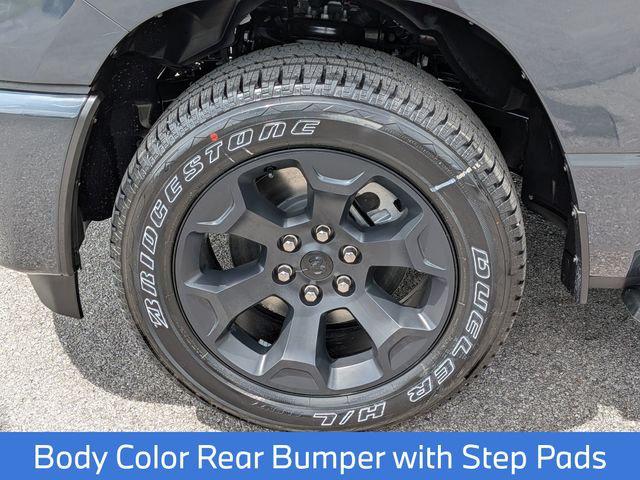 2026 Ram 1500 Express Crew Cab 4x4 57 Box