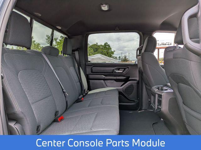 2026 Ram 1500 Express Crew Cab 4x4 57 Box