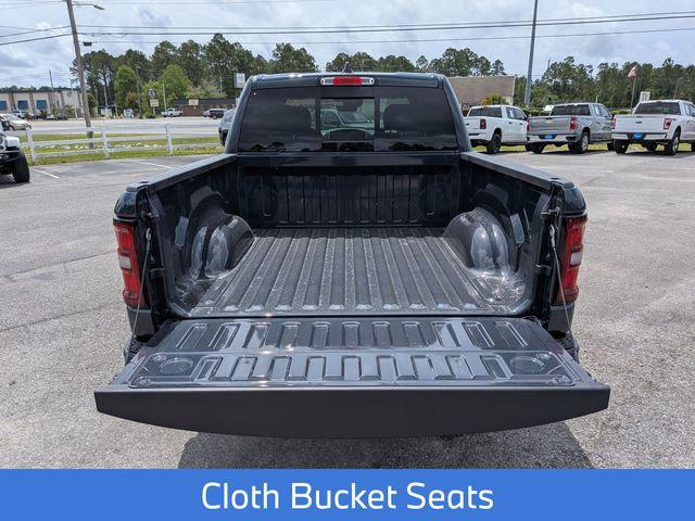 2026 Ram 1500 Express Crew Cab 4x4 57 Box