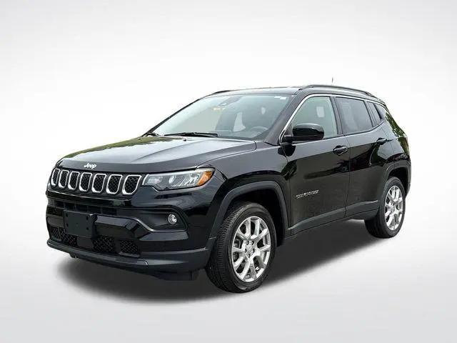 2023 Jeep Compass Latitude Lux FWD for sale in Torrington, CT