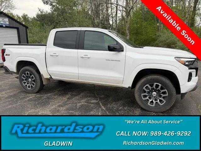 2023 Chevrolet Colorado 4WD Crew Cab Short Box Z71 for sale in GLADWIN, MI