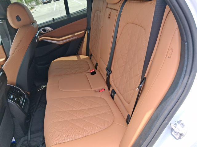 2025 BMW X5 sDrive40i