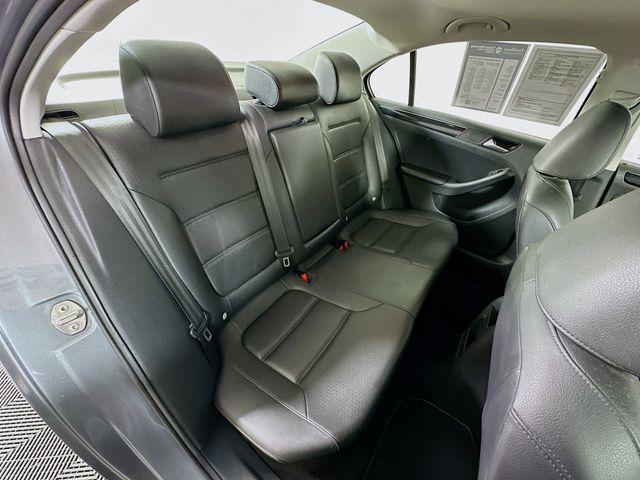 2016 Volkswagen Jetta 1.8T SEL