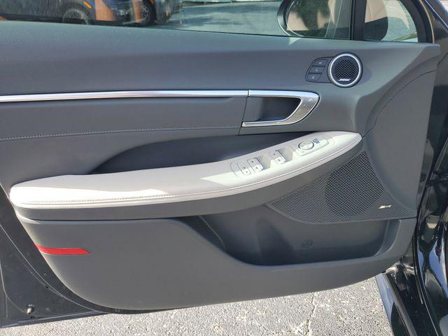 2023 Hyundai Sonata Hybrid Limited