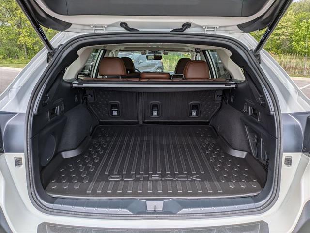 2022 Subaru Outback Touring XT
