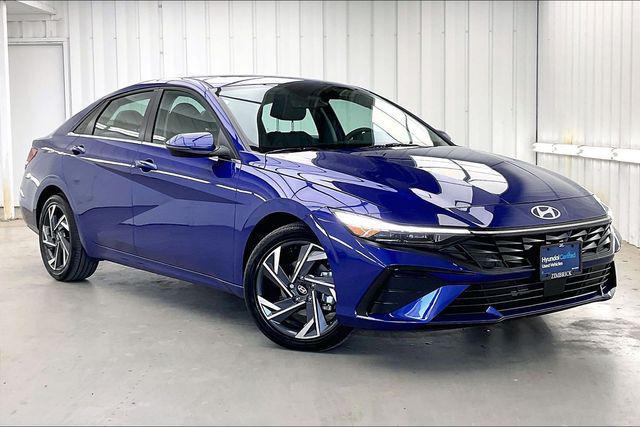 2025 Hyundai Elantra Limited for sale in MADISON, WI