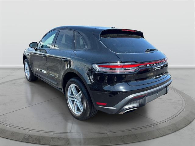 2024 Porsche Macan AWD