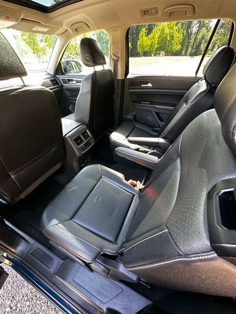 2021 Volkswagen Atlas 3.6L V6 SE w/Technology