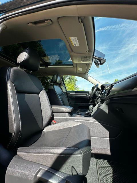 2021 Volkswagen Atlas 3.6L V6 SE w/Technology