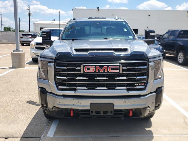 2025 GMC Sierra 2500HD 4WD Crew Cab Standard Bed AT4