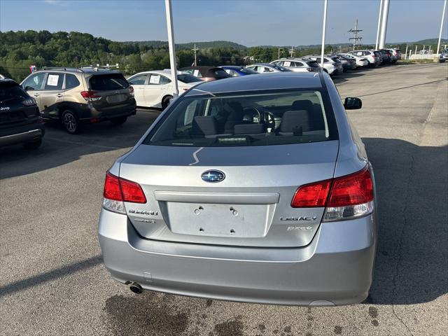 2013 Subaru Legacy 2.5i Premium