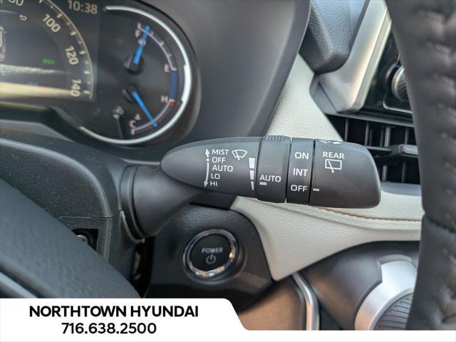 2025 Toyota RAV4 Hybrid XLE