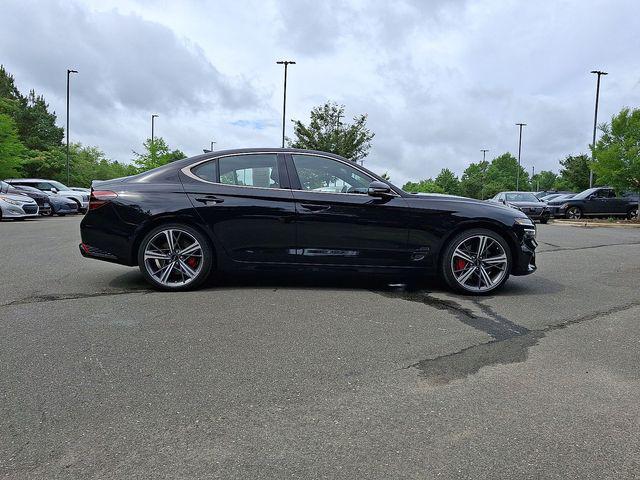 2025 Genesis G70 2.5T RWD
