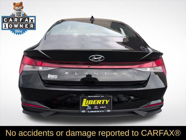 2023 Hyundai Elantra SE