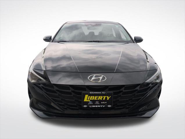 2023 Hyundai Elantra SE