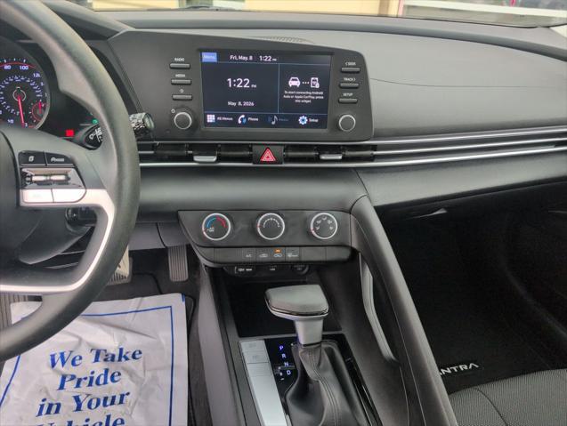 2023 Hyundai Elantra SE