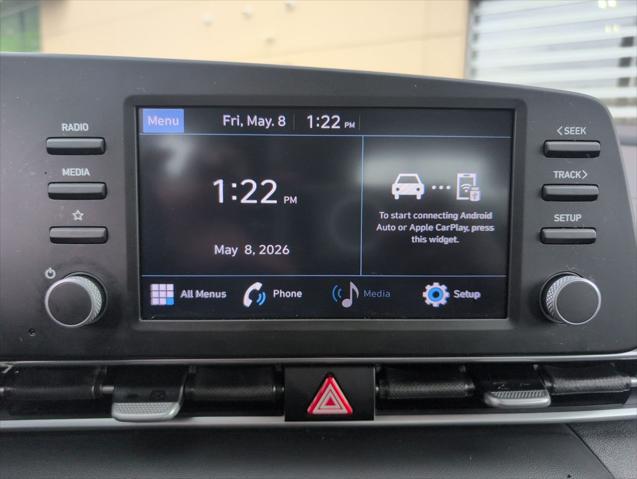 2023 Hyundai Elantra SE