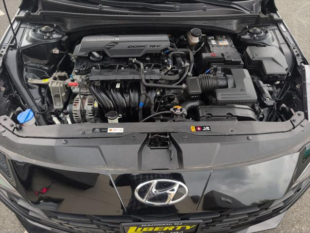 2023 Hyundai Elantra SE