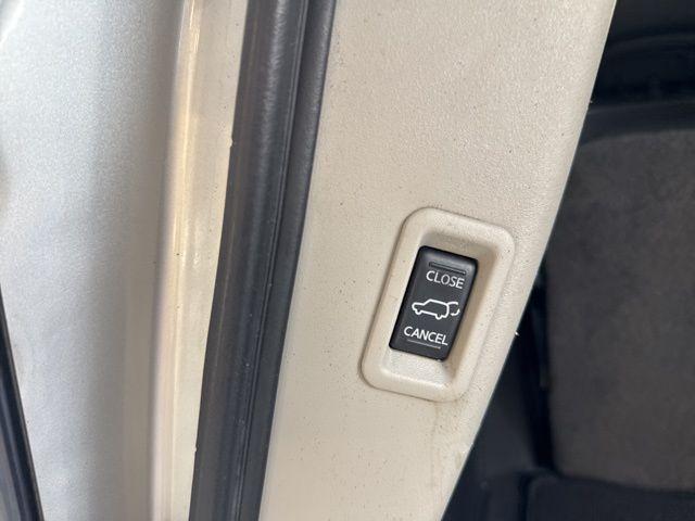 2012 Nissan Armada Platinum