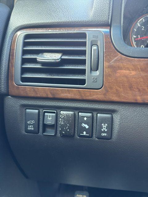 2012 Nissan Armada Platinum