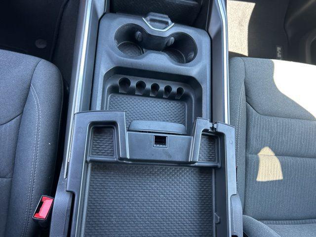 2022 Ram 1500 Big Horn Quad Cab 4x4 6'4" Box