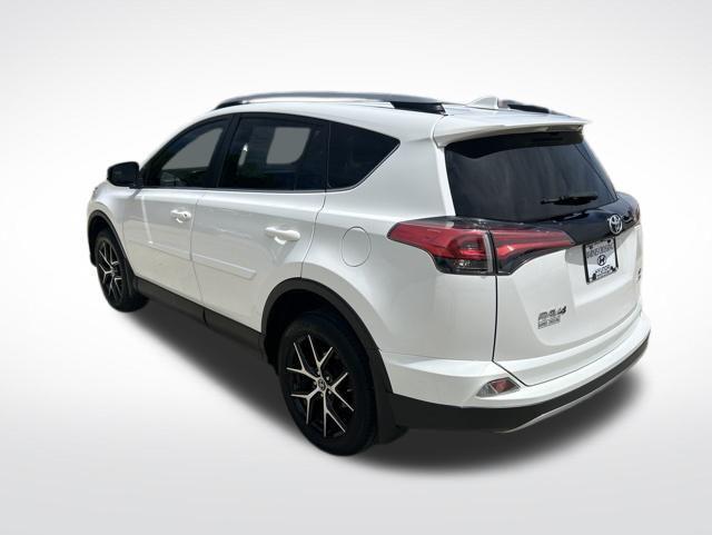 2018 Toyota RAV4 SE