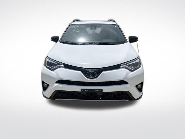 2018 Toyota RAV4 SE