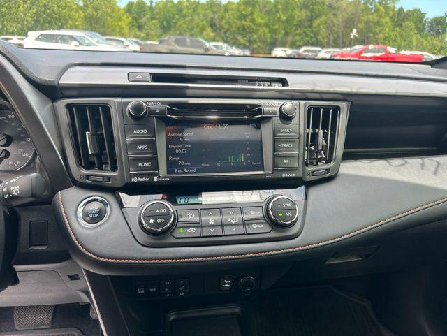 2018 Toyota RAV4 SE